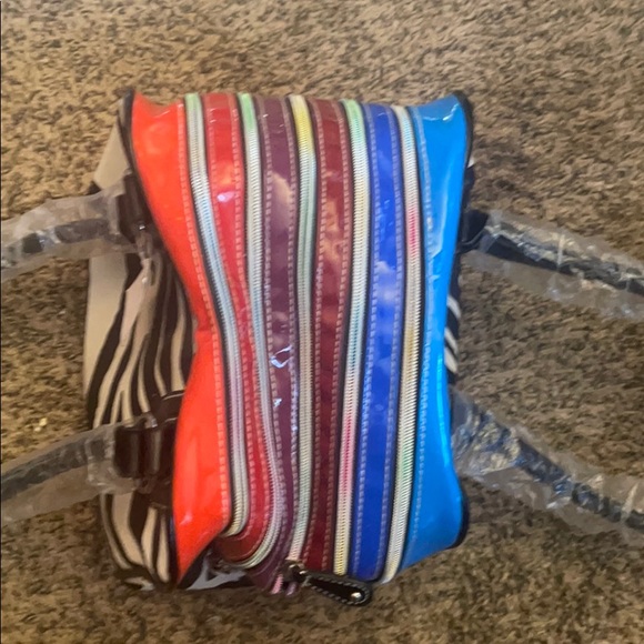 Zebra Multi-Colored Purse - Picture 2 of 4